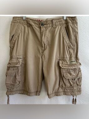 UNIONBAY Men's Tan Cargo Shorts Size: 34